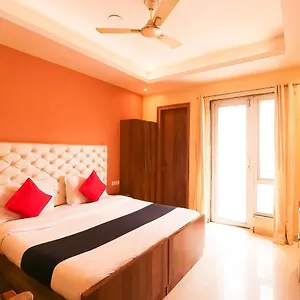capital-o-666-hotel-gd-house.top-gurgaonhotels.com/